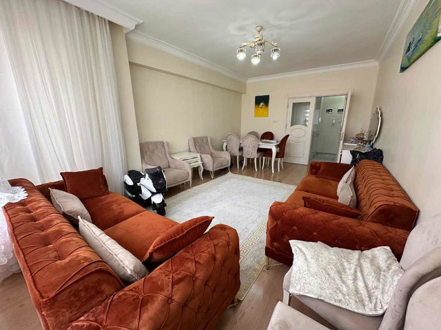 REMAX GÖKÇEM TURAB KÜLLÜK'DEN AKKENT'DE 3+1 DAİRE
