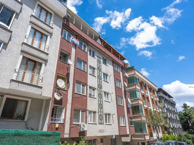 REMAX GELİŞİMDEN AMBARLI MAHALLESİNDE KISMİ DENİZ MANZARALI DUBLEKS DAİRE