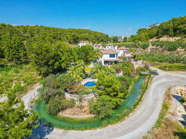 !YERYÜZÜNDEKİ CENNET!AVSALLAR MÜSTAKIL 4+1 SATILIK VILLA