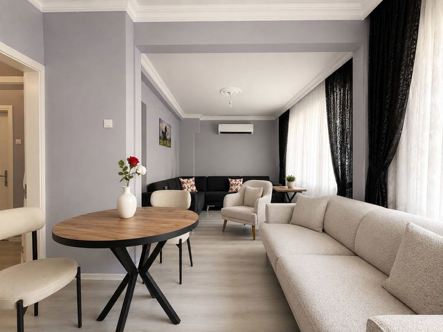 23 KARŞIYAKA ALAYBEY’DE PARK CEPHELİ,  TADİLATLI, FERAH 2+1 DAİRE