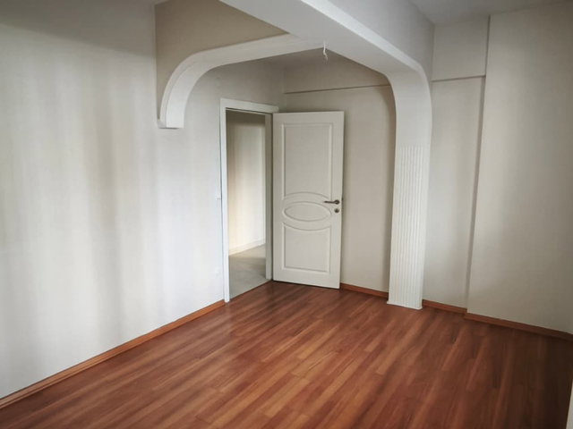 İNÖNÜ MAHALLESİNDE MERKEZİ KONUMDA 2+1 SATILIK DAİRE