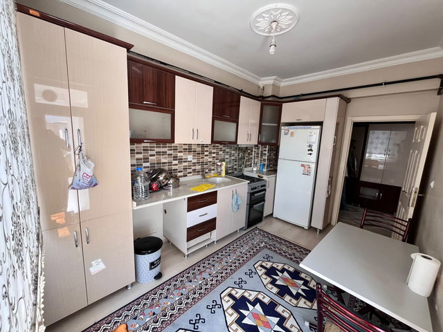 REMAX ARTIS'DEN DADAŞKENT'TE EŞYALI KIRALIK 3+1 DAIRE