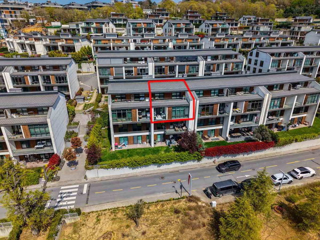 SARIYER’DE SİTE İÇİNDE MANZARALI 3+1 ÇATI DUBLEKSİ | 150 M² | 3 BANYO