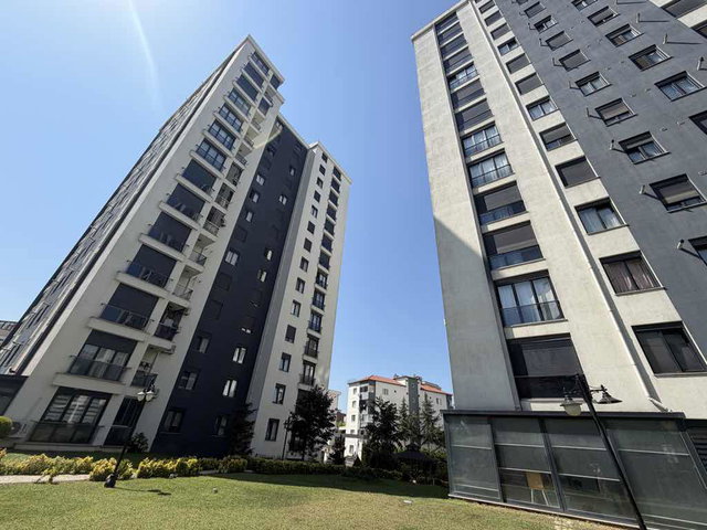 PENDİK BAHÇELİEVLER MH EMİNEVİME UYGUN 3+1 SATILIK BAHÇE KATI