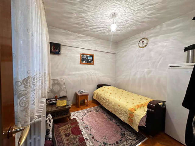 İLKADIM KILIÇDEDE MAHALLESİ'NDE SATILIK 3+1 DAİRE
