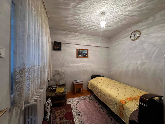 İLKADIM KILIÇDEDE MAHALLESİ'NDE SATILIK 3+1 DAİRE