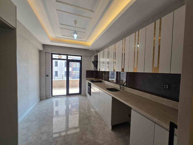 REMAX GÖKÇEM HÜSEYIN TEKINDEN KIRALIK 2+1 DAIRE