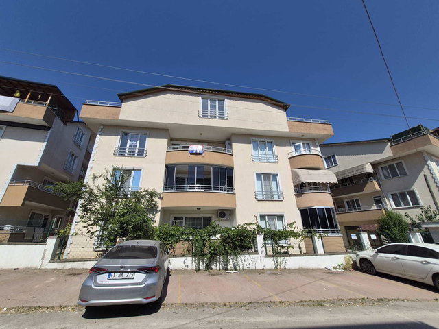 KARTEPE'DE SATILIK 3+1 GENİŞ ÇATI DUBLEKS DAİRE