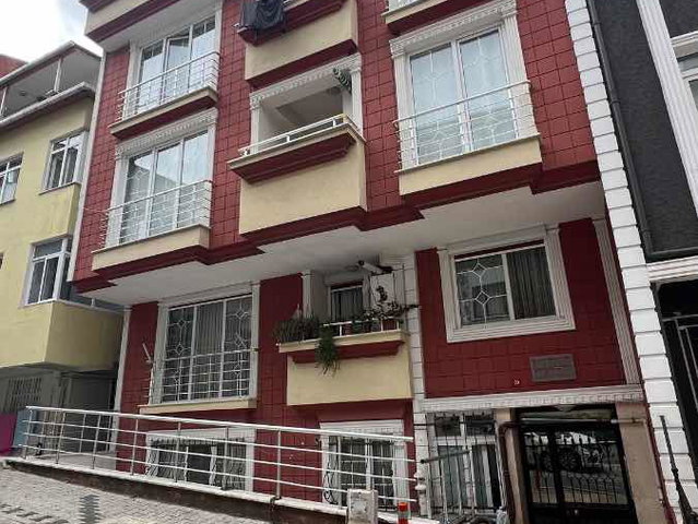 RE/MAX MASA FULL EŞYALI 1+1 EMAAR KARŞISI TAŞINMAYA HAZIR