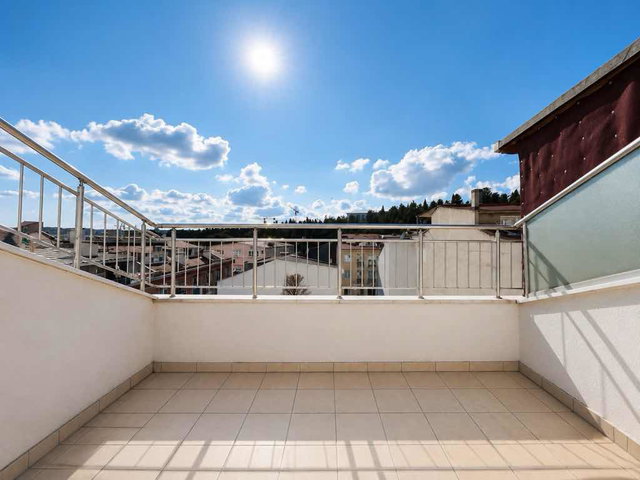 BEYOĞLU/KASIMPAŞA’DA KİRALIK 4+1 DUBLEKS DAİRE
