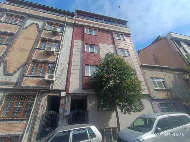 B.PAŞA KARTALTEPE'DE SATILIK 2+1 DAİRE