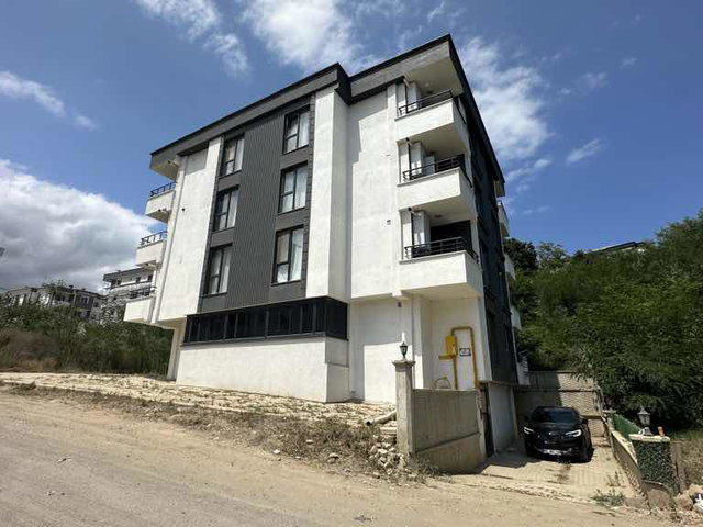 REMAX BARLAS GÜRLER'DEN KÖRFEZDE SATILIK EŞYALI FIRSAT 1+1 DAİRE