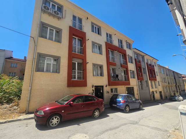 REMAX MOD'DAN BÜYÜKDEREDE EŞYALI KİRACILI SATILIK 1+1