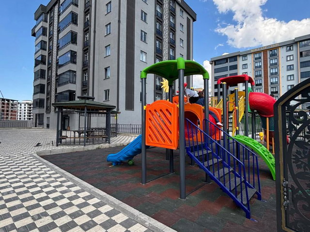 REMAX ARTIS'DEN YILDIZKENT'TE SATILIK 4+1 LÜKS DAIRE