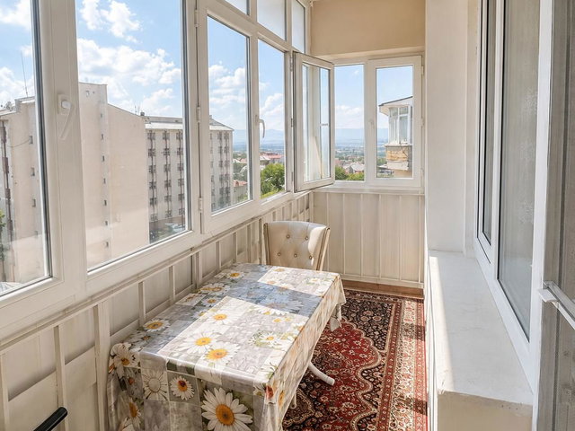 REMAX ARTIS'TEN SARAYBOSNA CADDESI'NDE SATILIK 3+1 DAIRE