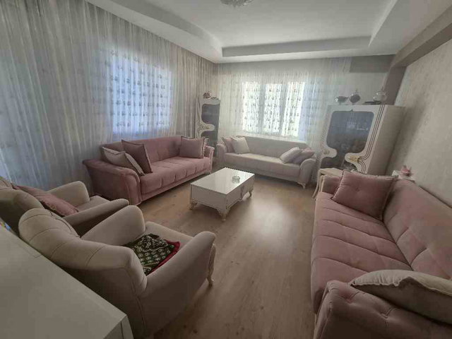 DİYARBAKIR BAĞLAR’DA 3+1 | 150 M² BRÜT | ÇİFT BANYO | 3 CEPHELİ FERAH DAİRE
