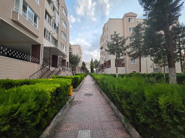 ETIMESGUT OĞUZLAR MAHALLESI BOYUT 2 SITESI GIRIŞ KAT 3+1