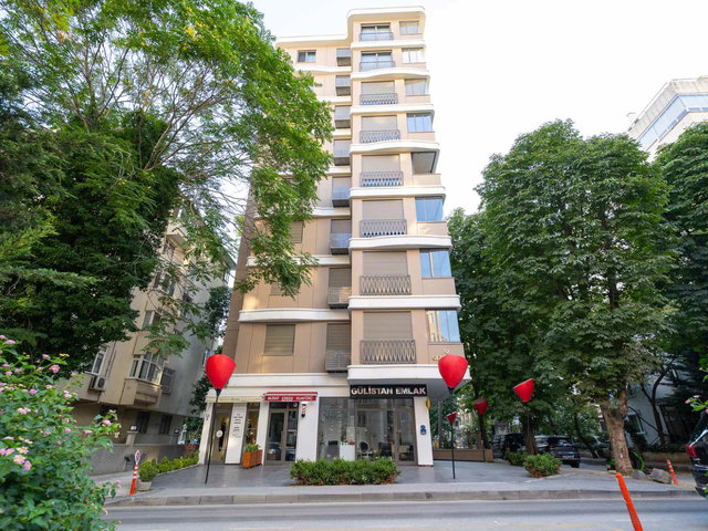 BAĞDAT CADDESINE IKINCI PARALEL  HAMAM SOKAKTA 3+1 | YENİ BİNA, 7. KAT, 2 BANYO, BALKON