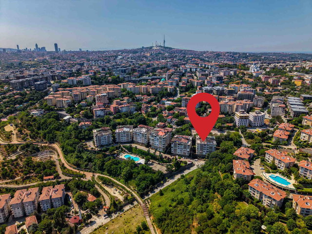 ÜSKÜDAR KÜÇÜKSU KARMEN SİTESİ’NDE 6+1, 240 M² NET, SATILIK DUBLEX