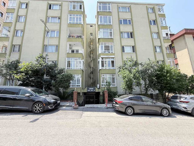 ATAŞEHİR’DE BAHÇE KATI 2+1 | 2 BANYO | BALKON | KREDİYE UYGUN