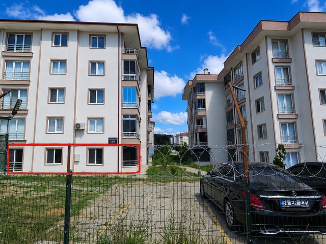 REMAX SOFT'TAN KORUCUK ATA SİTESİ'NDE 115 M2 3+1 KİRALIK DAİRE