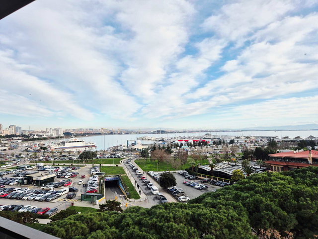 PENDİK KORU VE DENİZ MANZARALI SIFIR 400 M2 6+2 SATILIK DAİRE