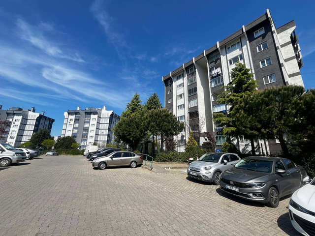 PENDİK TOKİ KONUTLARI ZÜMRÜT SİTESİ SATILIK 3+1 DAİRE