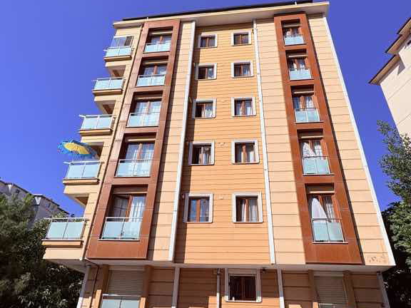 KARTAL’DA GİRİŞ KAT 2+1 | GÜNEY-BATI CEPHELİ | BALKONLU | DOĞALGAZ KOMBİLİ