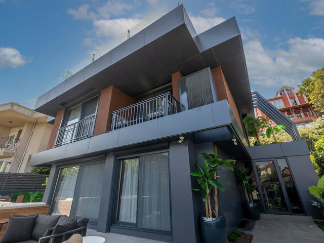 ZEKERİYAKÖY UYUM SİT.ÖZEL MİMARİ EŞYALI SATILIK 4+2 SATILIK VİLLA
