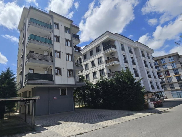 ÇEKMEKÖY ALEMDAĞ ÇATALMEŞE 'DE SATILIK DUBLEKS DAİRE 2+1 120 M2