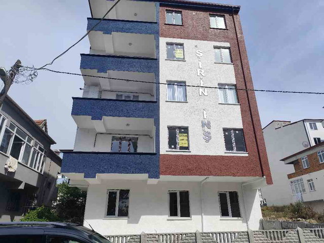 REMAX LAND'DEN BÖLGESİNİN EN GENİŞ VE EN UYGUN2+1 KİRALK DAİRESİ