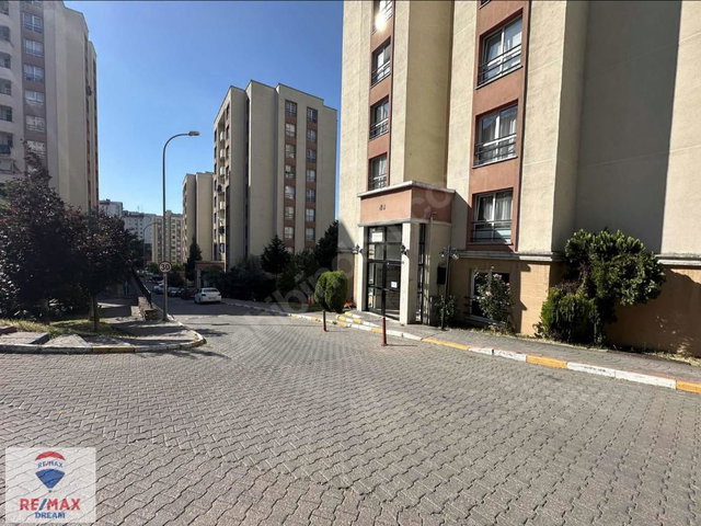 REMAX 'DEN KENT KONUT 3 DE KİRALIK EŞYALI 1+1 DAİRE