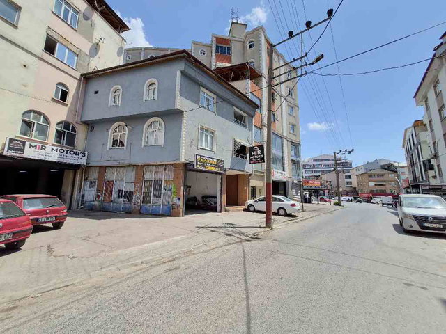 KÖRFEZ’DE 4+1 GENİŞ METRAJLI, KAT MÜLKİYETLİ TAPULU, KREDİYE UYGUN DAİRE