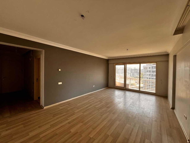 SANCAKTEPE KELEBEKİA SİTESİ ARA KAT 2+1 KİRALIK
