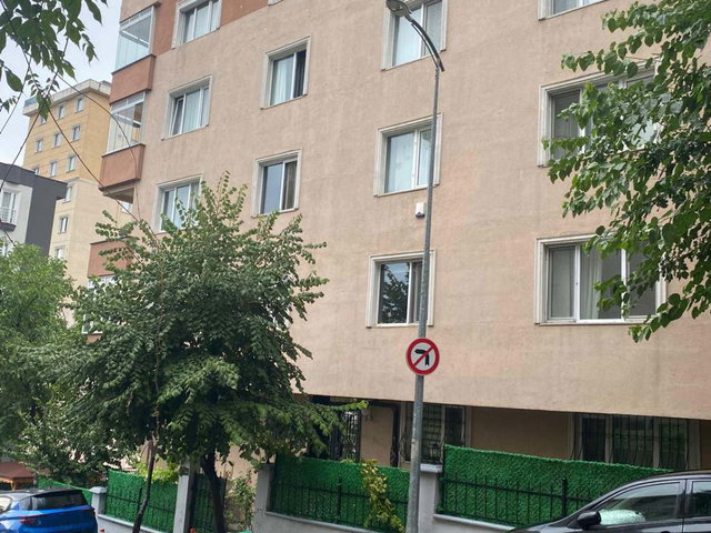ÜMRANİYE TATLISU'DA 120 M² SATILIK 3+1 DAİRE