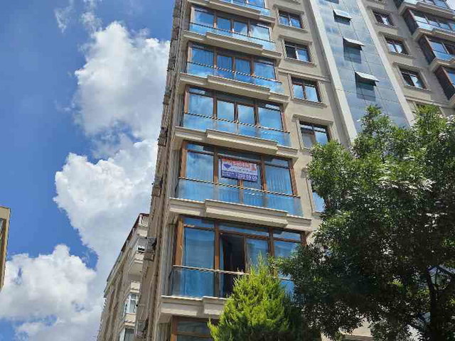 KARTAL PETROLİŞ SATILIK 3+1 | 2 BANYOLU | BALKONLU | KREDİYE UYGUN