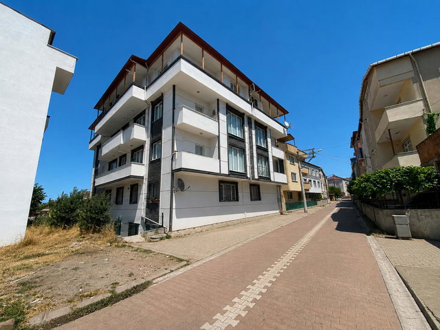 REMAX VENÜSPRO'DAN DARICA NENEHATUN MAH SATILIK 2+1 | KREDİYE UYGUN