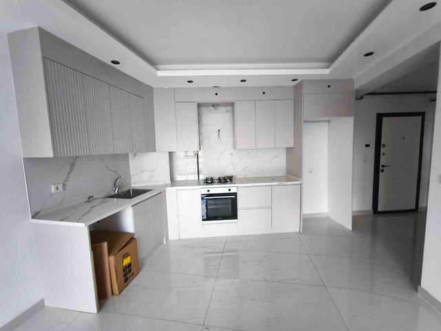 REMAX MODEL DEN ODAK HASTANESI KARŞISIN DA 2+1 SIFIR KIRALIK DAIRE