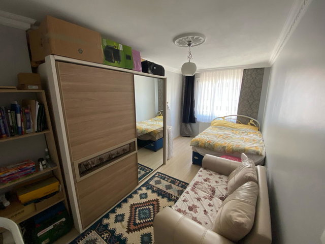 PENDİK SİTE İÇİNDE METRO YANI ŞEYHLİ-YAYALAR SATILIK 2+1 DAİRE