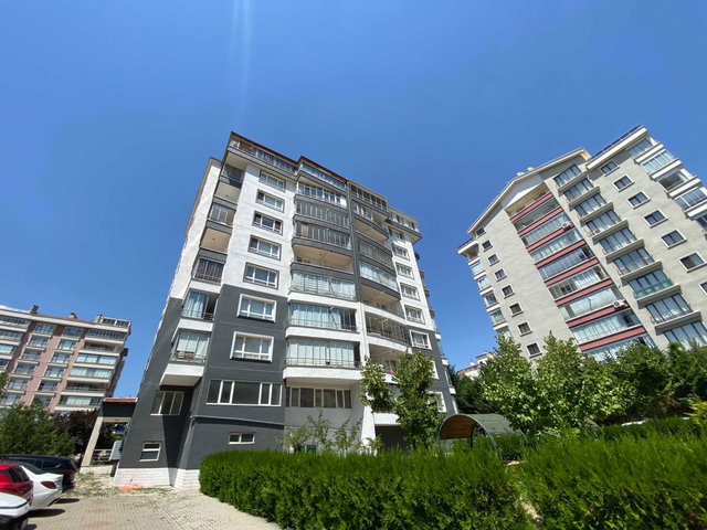AŞAĞI YAHYALAR'DA MERKEZİ KONUMDA GENİŞ 3+1 DAİRE