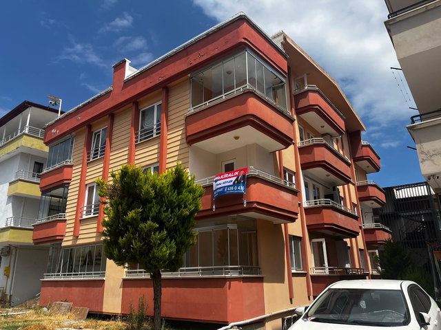 RE/MAX MODERN SEHA SÖYLER'DEN MERKEZİ KONUMDA KİRALIK 3+1 DAİRE