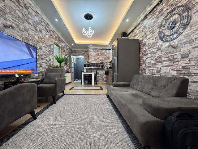 ÇEKMEKÖY MERKEZ MAH. İSKANLI 1+1 SATILIK DAİRE