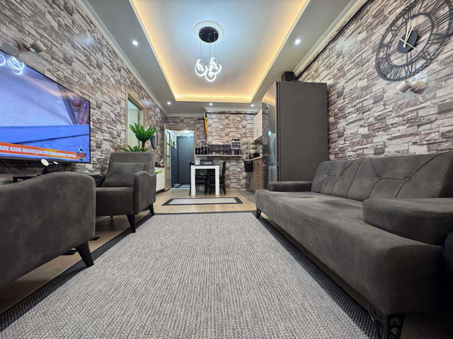 ÇEKMEKÖY MERKEZ MAH. İSKANLI 1+1 SATILIK DAİRE