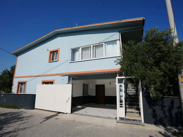 DIDIM BALAT’TA 400 M² ARSA İÇERISINDE SATILIK 2 AYRI 2+1 DAIRE BAHÇELI KÖŞE PARSEL