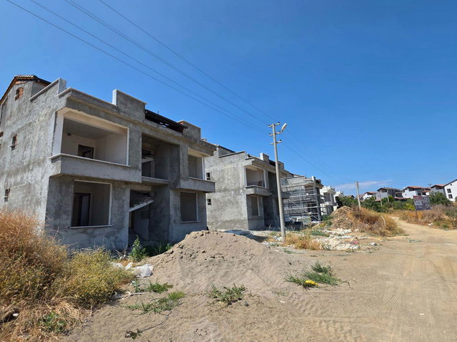 REMAX -CANBEK TARBA- KARABIGADA BAHÇE KATI 1+1 SATILIK DAIRE