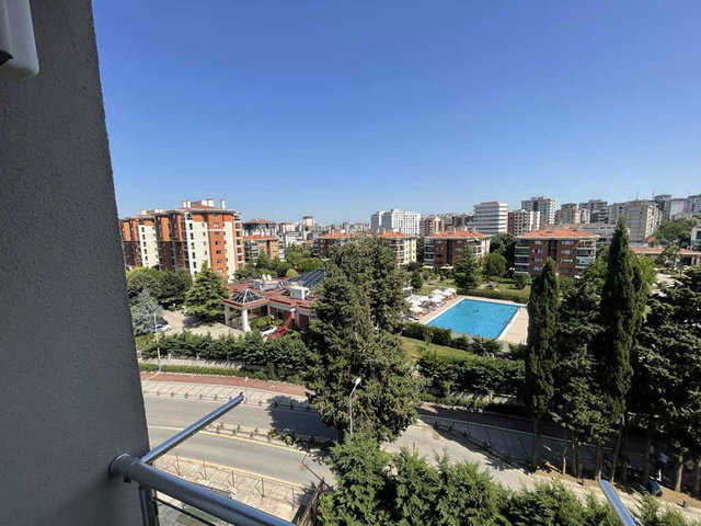 ÇEKMEKÖY TAŞDELEN HAPPY PARK SİTESİNDE EŞYALI 1+1 KİRALIK DAİRE