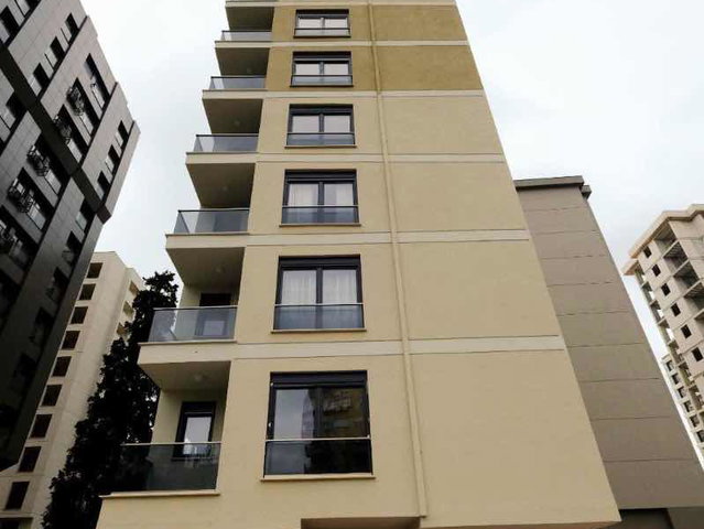 SELAMIÇEŞME'DE BAĞDAT CADDESINE 100 METRE BALKONLU 2+1 KIRALIK