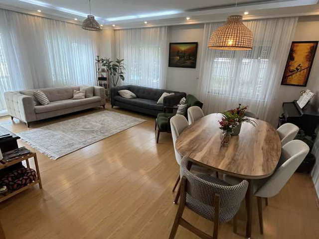 PENDİK BAHÇELİEVLER DE KALİÇ REZİDANSTA LÜKS 3+1 SATILIK DAİRE