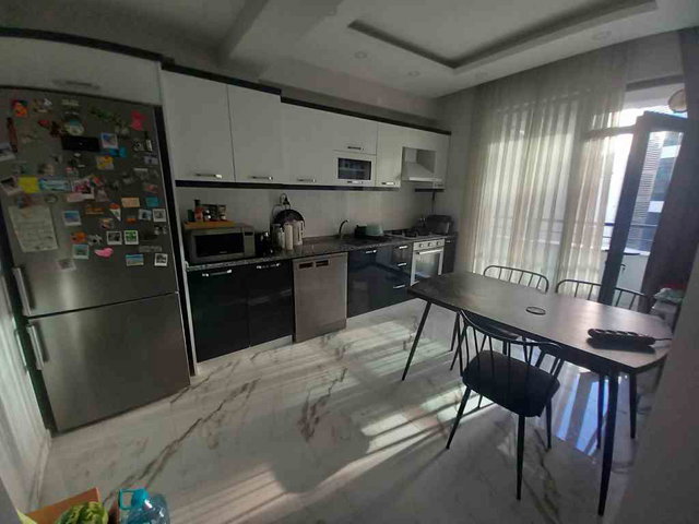 REMAXDEN TEKİRDAĞ SÜLEYMANPAŞADA MERKEZDE 2+1 SATILIK SATILIK DAİRE