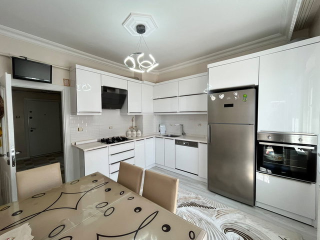 REMAX İLKE'DEN ŞÜKRÜPAŞA ETÜ YOLU ÜZERİ 3+1 SATILIK LÜKS DAİRE